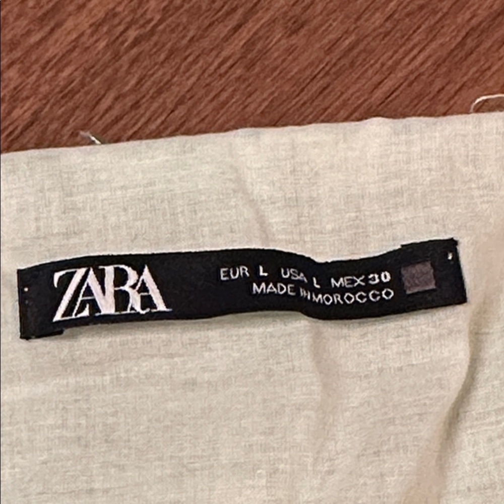 ZARA Tweed vest Top. Large - Picture 6 of 10